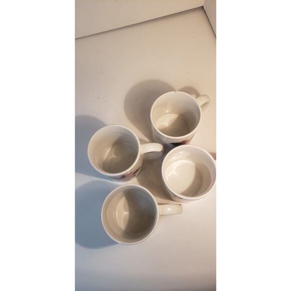 Set of 4 Poinsettia Coffee Mugs Holiday Christmas Floral White Red Green - Picture 7 of 14